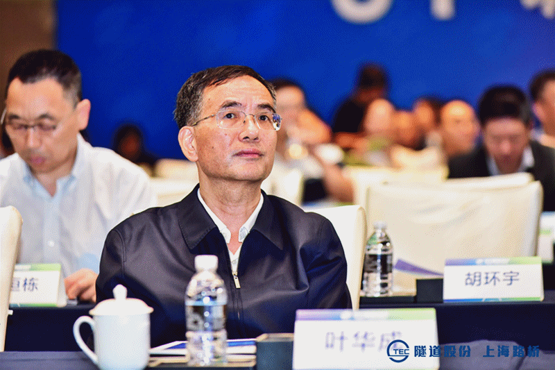 1633942612915877.gif 4.gif